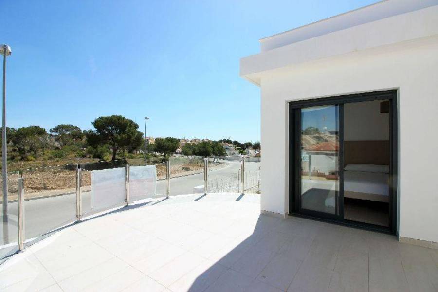 Ciudad Quesada,Alicante,España,3 Bedrooms Bedrooms,2 BathroomsBathrooms,Fincas-Villas,3787