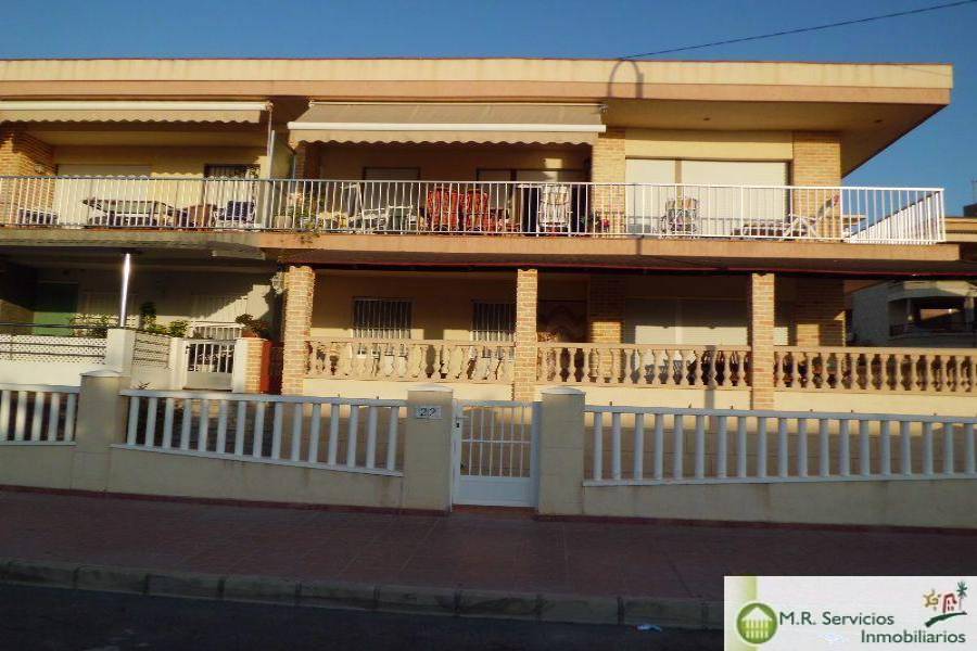 Guardamar del Segura,Alicante,España,4 Bedrooms Bedrooms,2 BathroomsBathrooms,Casas,3827