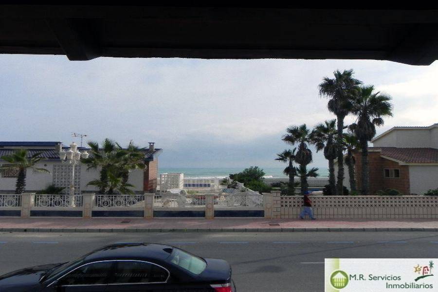 Guardamar del Segura,Alicante,España,4 Bedrooms Bedrooms,2 BathroomsBathrooms,Casas,3827