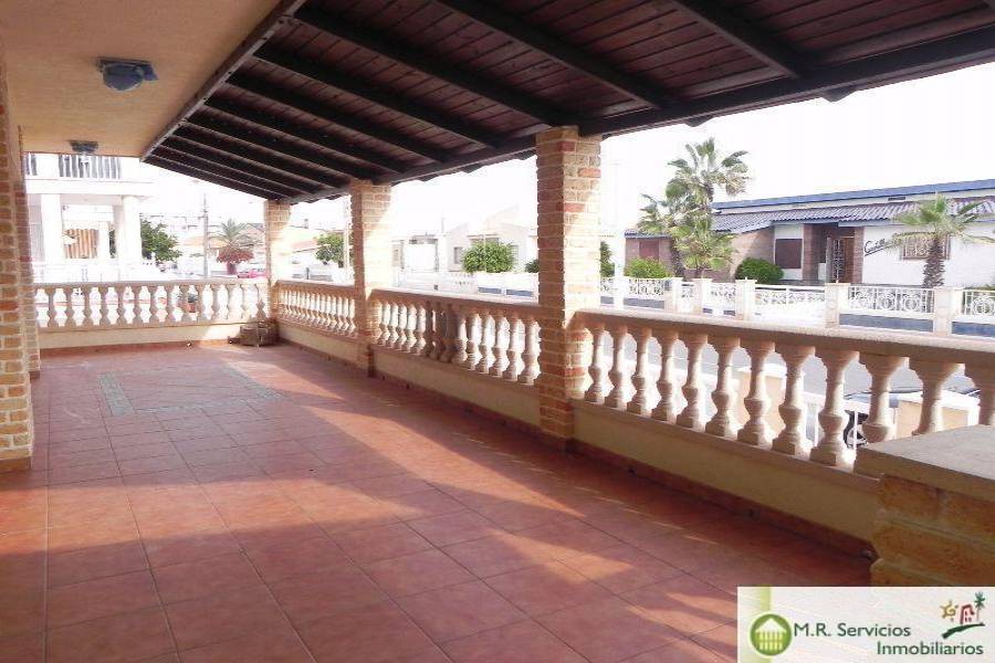 Guardamar del Segura,Alicante,España,4 Bedrooms Bedrooms,2 BathroomsBathrooms,Casas,3827