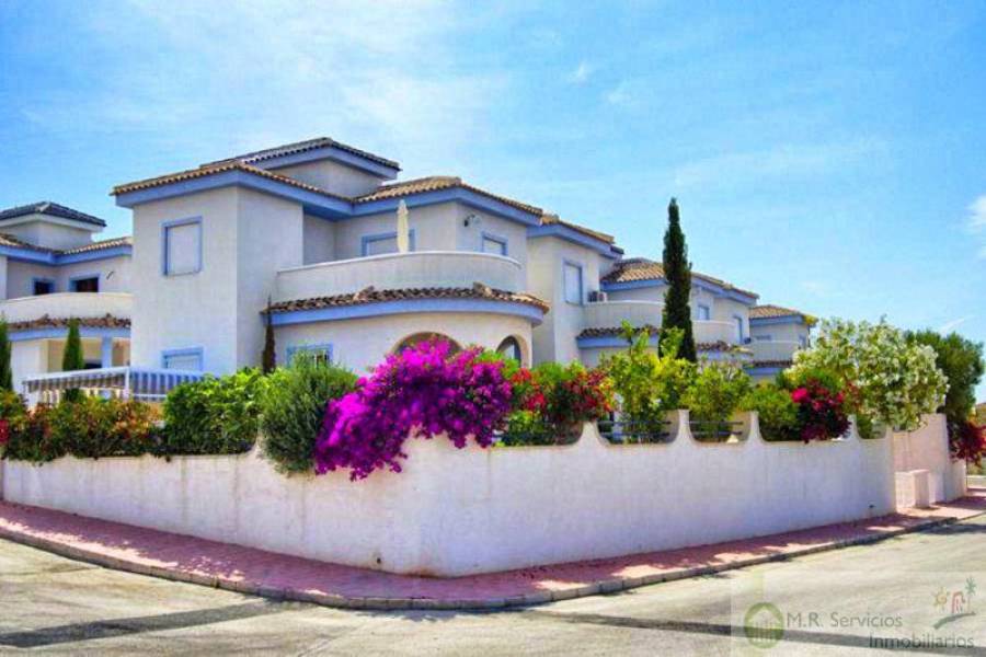 Ciudad Quesada,Alicante,España,3 Bedrooms Bedrooms,2 BathroomsBathrooms,Fincas-Villas,3833