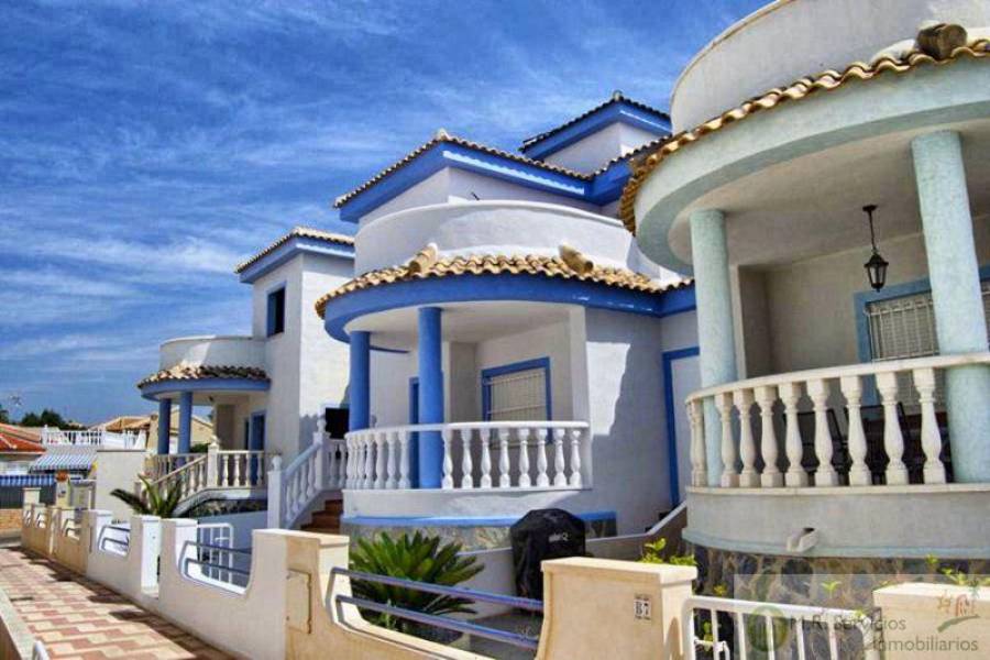Ciudad Quesada,Alicante,España,3 Bedrooms Bedrooms,2 BathroomsBathrooms,Fincas-Villas,3833