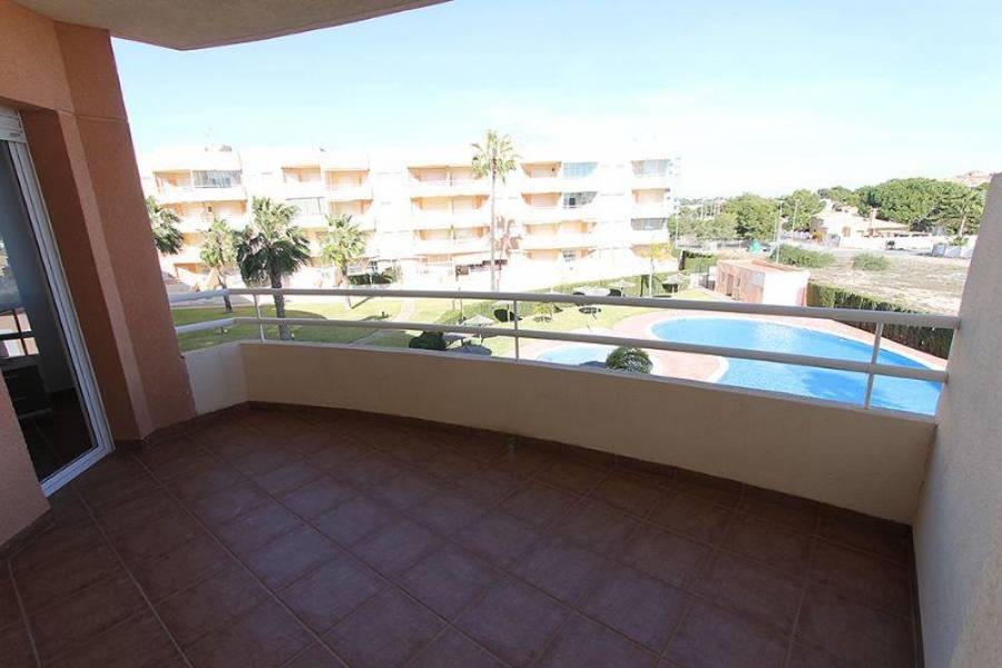 Orihuela,Alicante,España,2 Bedrooms Bedrooms,1 BañoBathrooms,Apartamentos,3840