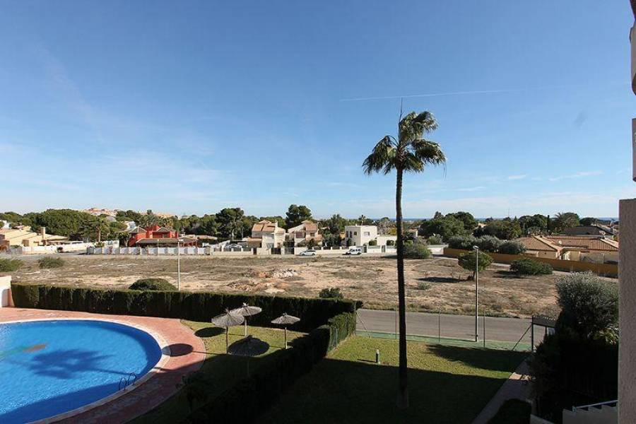 Orihuela,Alicante,España,2 Bedrooms Bedrooms,1 BañoBathrooms,Apartamentos,3840