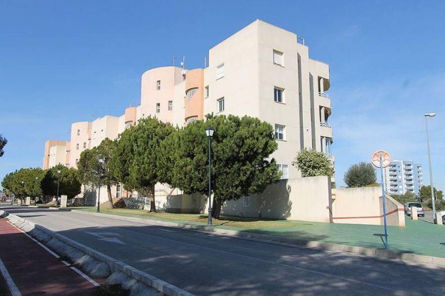 Orihuela,Alicante,España,2 Bedrooms Bedrooms,1 BañoBathrooms,Apartamentos,3840