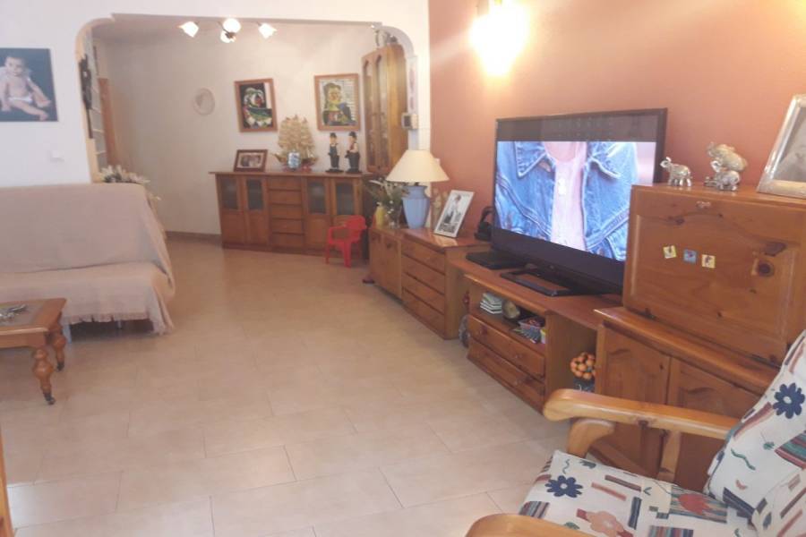 San Juan playa,Alicante,España,3 Bedrooms Bedrooms,1 BañoBathrooms,Bungalow,33917