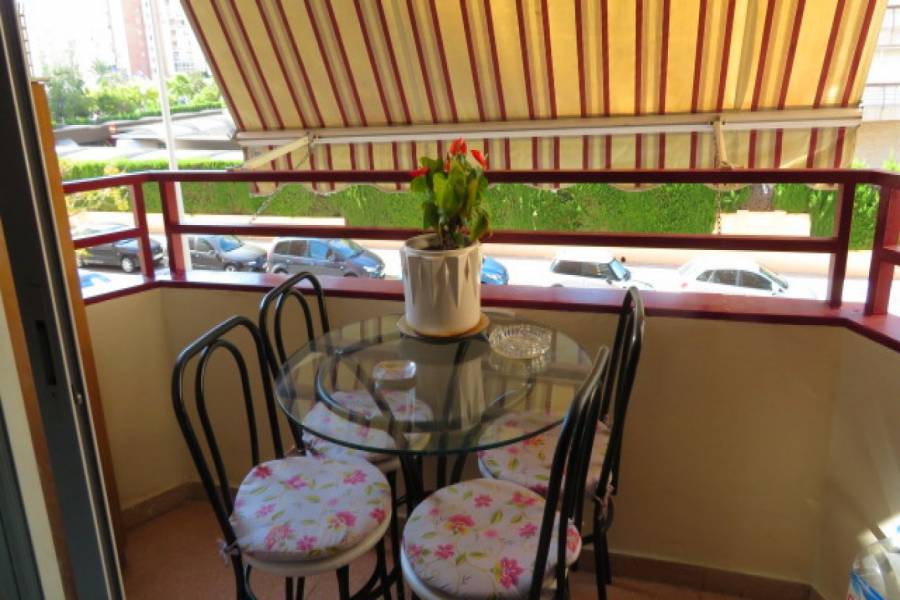 Alicante,Alicante,España,3 Bedrooms Bedrooms,2 BathroomsBathrooms,Apartamentos,33922