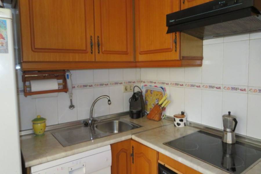 Alicante,Alicante,España,3 Bedrooms Bedrooms,2 BathroomsBathrooms,Apartamentos,33922