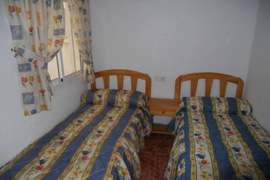 Torrevieja,Alicante,España,2 Bedrooms Bedrooms,1 BañoBathrooms,Apartamentos,33927