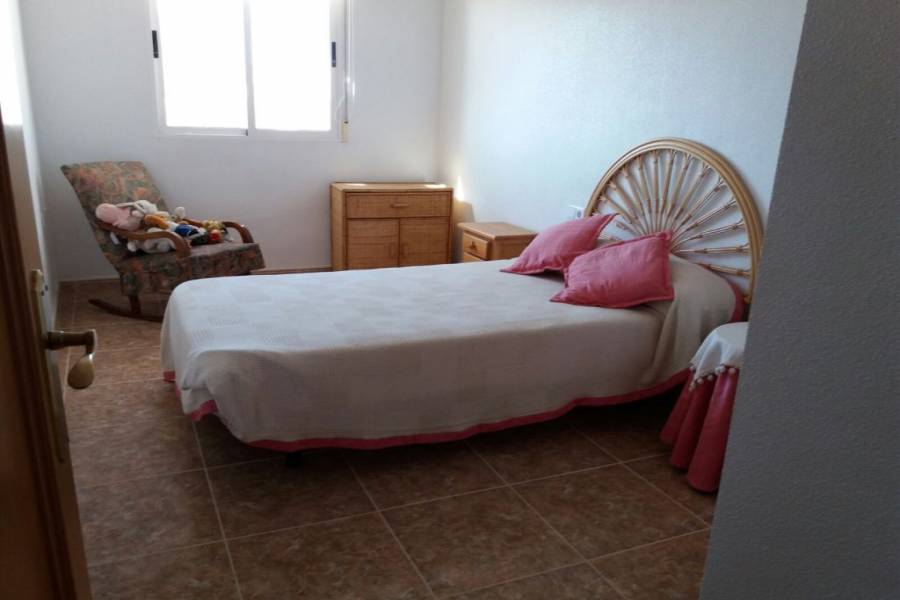 Torrevieja,Alicante,España,4 Bedrooms Bedrooms,1 BañoBathrooms,Atico,33928