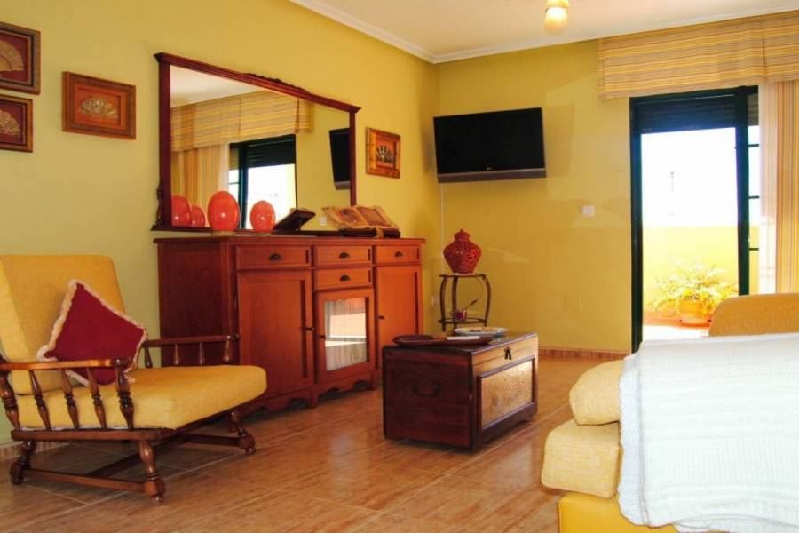 Pilar de la Horadada,Alicante,España,2 Bedrooms Bedrooms,1 BañoBathrooms,Atico,33936