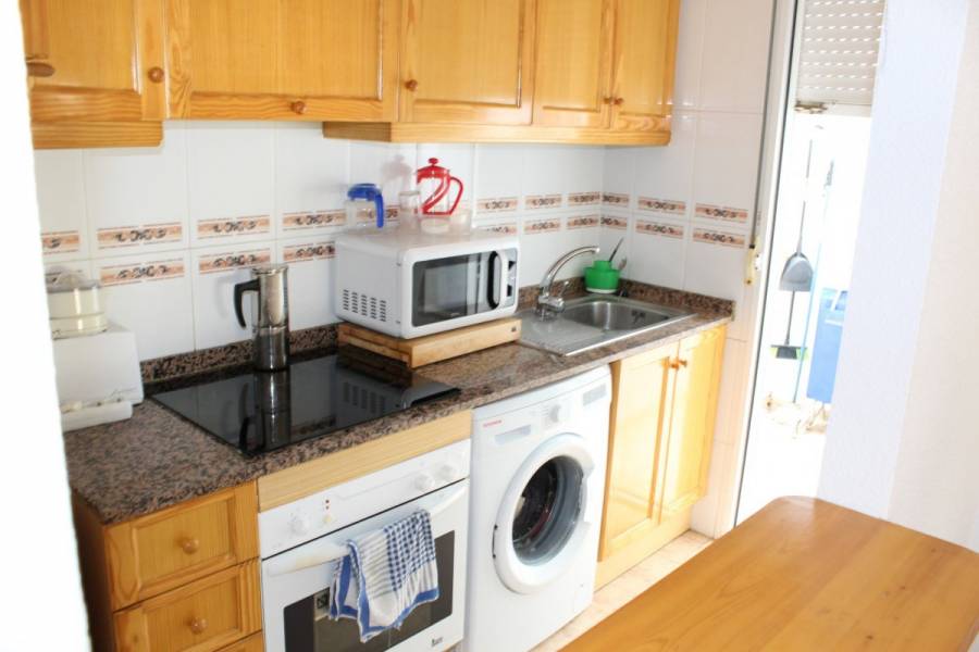 Torrevieja,Alicante,España,2 Bedrooms Bedrooms,1 BañoBathrooms,Apartamentos,33945