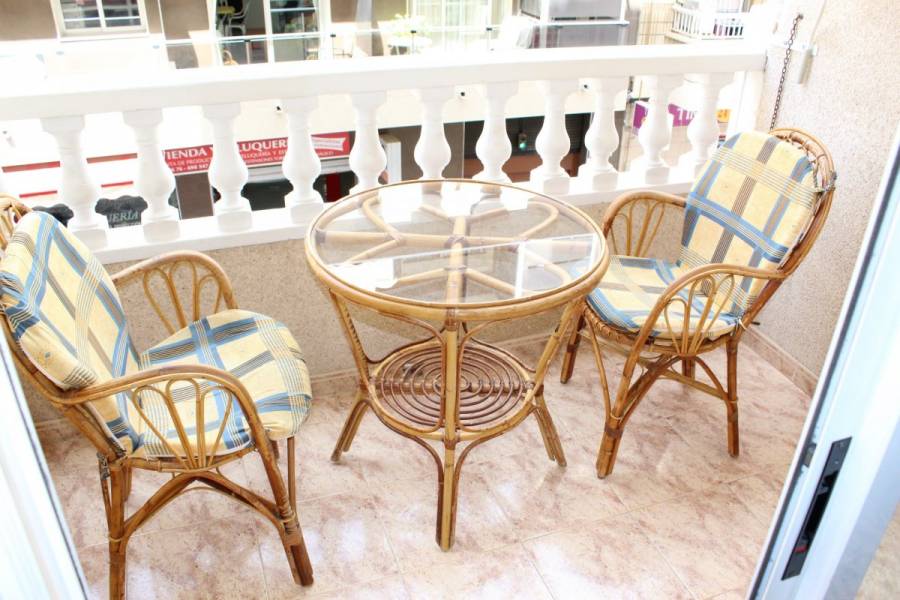 Torrevieja,Alicante,España,2 Bedrooms Bedrooms,1 BañoBathrooms,Apartamentos,33945