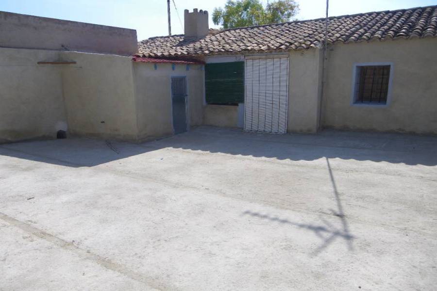 Alicante,Alicante,España,3 Bedrooms Bedrooms,1 BañoBathrooms,Casas,33947