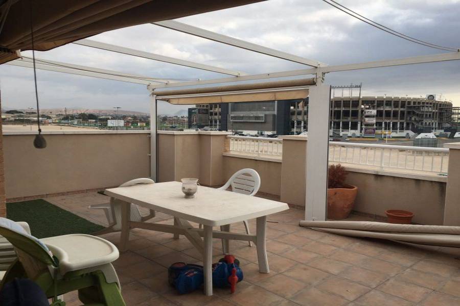 Elche,Alicante,España,3 Bedrooms Bedrooms,2 BathroomsBathrooms,Atico,33966
