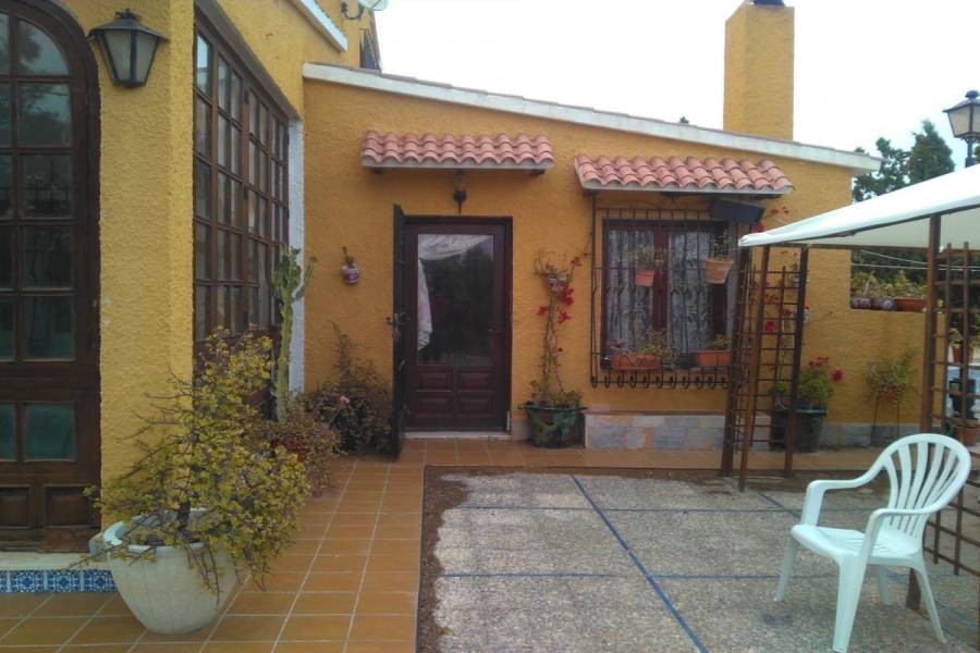Elche,Alicante,España,5 Bedrooms Bedrooms,5 BathroomsBathrooms,Chalets,33967