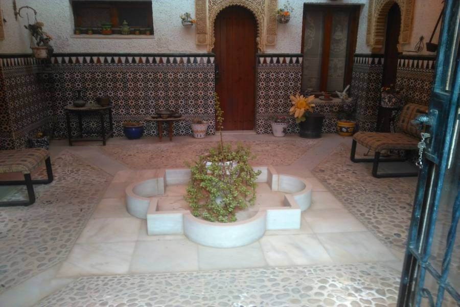 Elche,Alicante,España,5 Bedrooms Bedrooms,5 BathroomsBathrooms,Chalets,33967