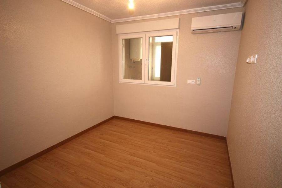 Torrevieja,Alicante,España,2 Bedrooms Bedrooms,1 BañoBathrooms,Pisos,3854