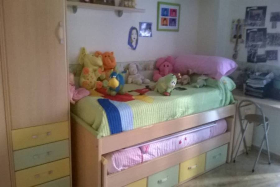 Villajoyosa,Alicante,España,2 Bedrooms Bedrooms,1 BañoBathrooms,Apartamentos,33986