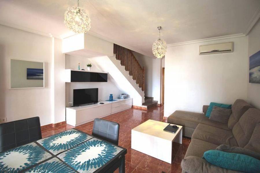 Orihuela,Alicante,España,3 Bedrooms Bedrooms,2 BathroomsBathrooms,Casas,3855