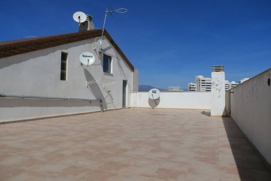 Benidorm,Alicante,España,3 Bedrooms Bedrooms,2 BathroomsBathrooms,Atico,34006