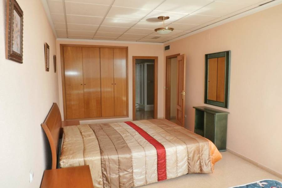 Benidorm,Alicante,España,3 Bedrooms Bedrooms,2 BathroomsBathrooms,Atico,34006