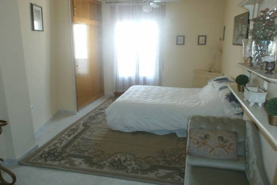 Finestrat,Alicante,España,2 Bedrooms Bedrooms,1 BañoBathrooms,Casas,34010