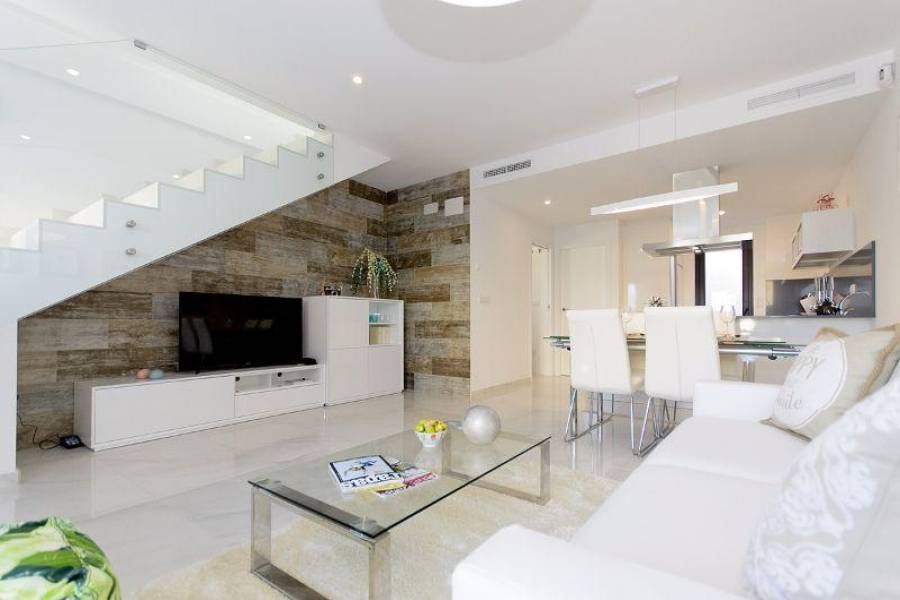 Orihuela,Alicante,España,3 Bedrooms Bedrooms,3 BathroomsBathrooms,Fincas-Villas,3858