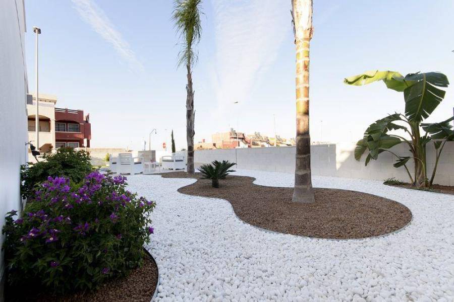 Orihuela,Alicante,España,3 Bedrooms Bedrooms,2 BathroomsBathrooms,Fincas-Villas,3862