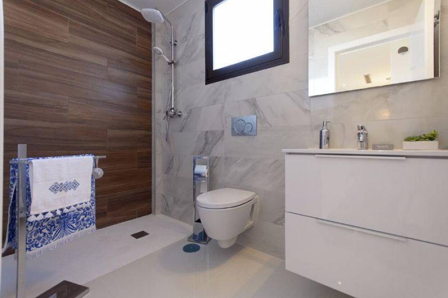 Orihuela,Alicante,España,3 Bedrooms Bedrooms,2 BathroomsBathrooms,Fincas-Villas,3862