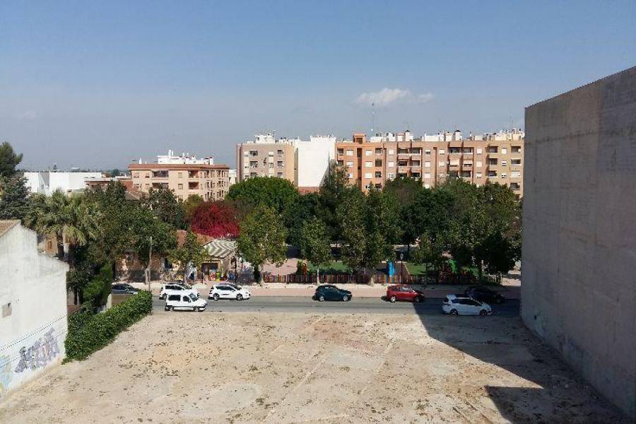 Almoradí,Alicante,España,4 Bedrooms Bedrooms,2 BathroomsBathrooms,Pisos,3863