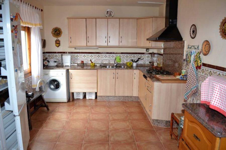 Ciudad Quesada,Alicante,España,5 Bedrooms Bedrooms,3 BathroomsBathrooms,Fincas-Villas,3869