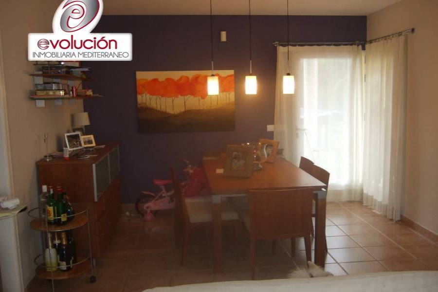 La Nucia,Alicante,España,3 Bedrooms Bedrooms,2 BathroomsBathrooms,Adosada,34135