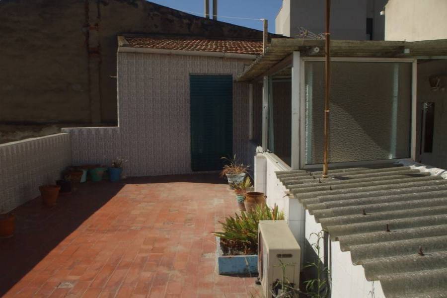 Alicante,Alicante,España,4 Bedrooms Bedrooms,2 BathroomsBathrooms,Planta baja,34151