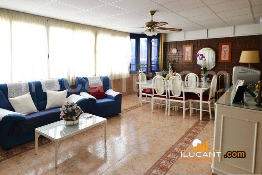 Alicante,Alicante,España,3 Bedrooms Bedrooms,2 BathroomsBathrooms,Atico,34161