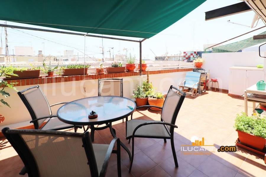 Alicante,Alicante,España,2 Bedrooms Bedrooms,1 BañoBathrooms,Atico,34165