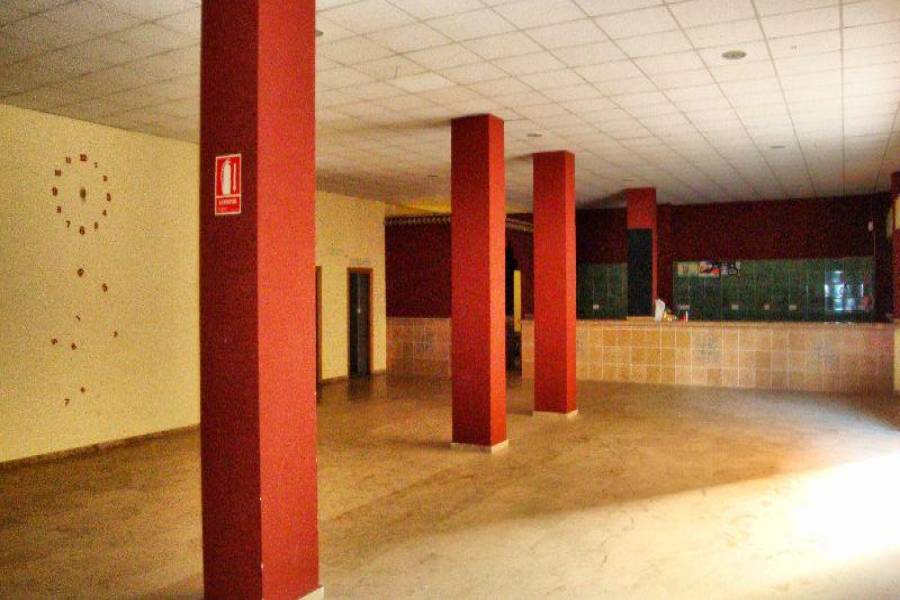 Almoradí,Alicante,España,3 BathroomsBathrooms,Locales,3874