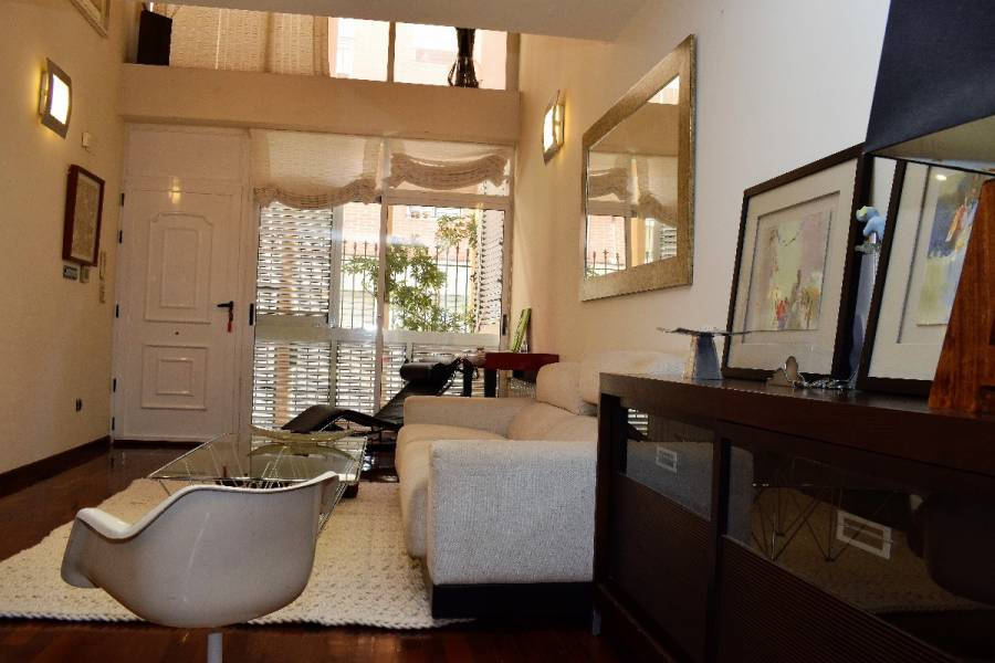 Elche,Alicante,España,4 Bedrooms Bedrooms,2 BathroomsBathrooms,Dúplex,34200