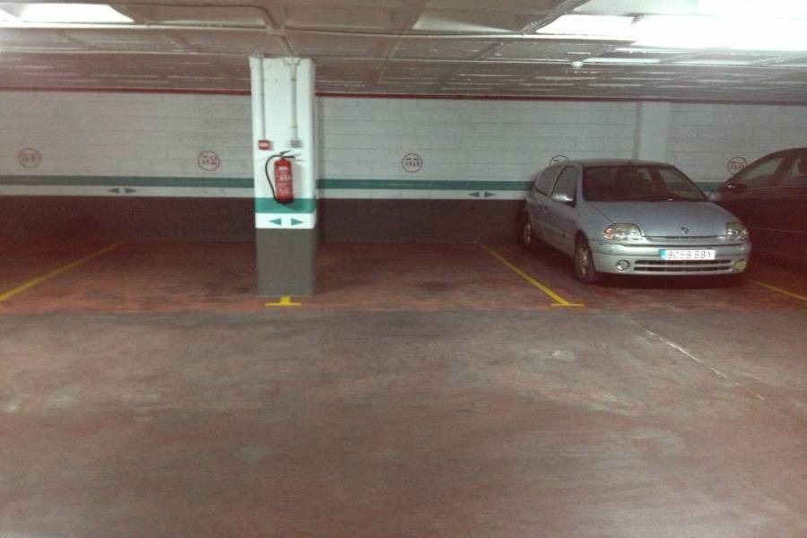 Elche,Alicante,España,Cocheras,34206