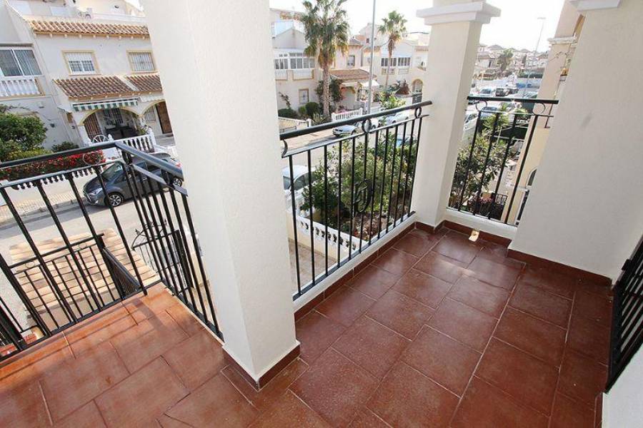 Orihuela,Alicante,España,2 Bedrooms Bedrooms,1 BañoBathrooms,Apartamentos,3879