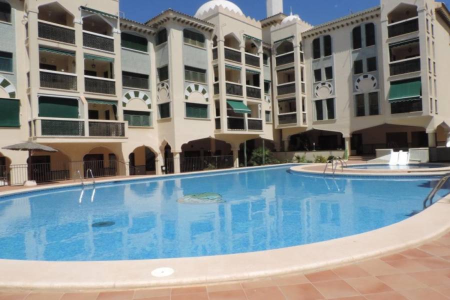 Santa Pola,Alicante,España,3 Bedrooms Bedrooms,1 BañoBathrooms,Apartamentos,34235