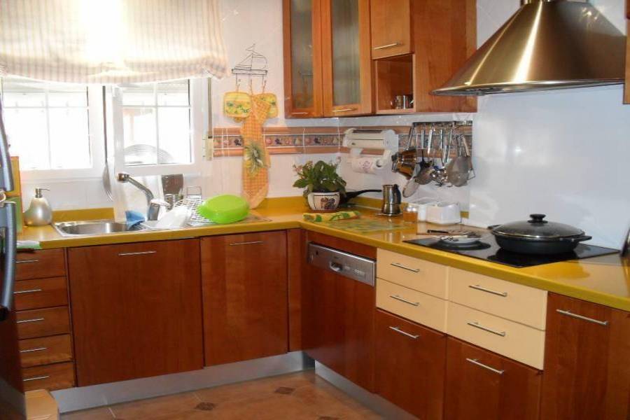 Sax,Alicante,España,4 Bedrooms Bedrooms,2 BathroomsBathrooms,Bungalow,34240
