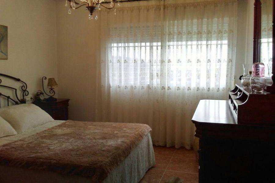 Callosa de Segura,Alicante,España,3 Bedrooms Bedrooms,2 BathroomsBathrooms,Pisos,3884