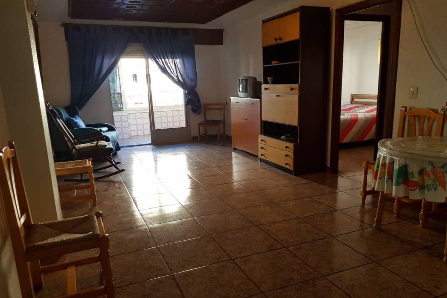Torrevieja,Alicante,España,3 Bedrooms Bedrooms,1 BañoBathrooms,Apartamentos,34310