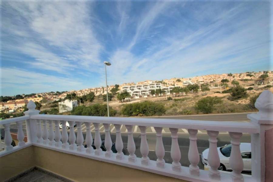 San Miguel de Salinas,Alicante,España,3 Bedrooms Bedrooms,2 BathroomsBathrooms,Adosada,34320