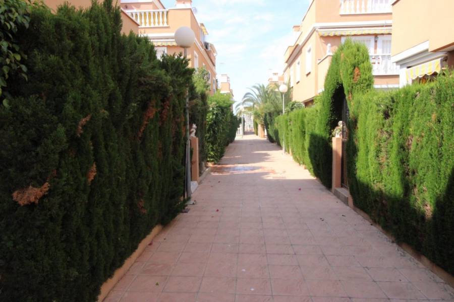 Torrevieja,Alicante,España,2 Bedrooms Bedrooms,1 BañoBathrooms,Dúplex,34336