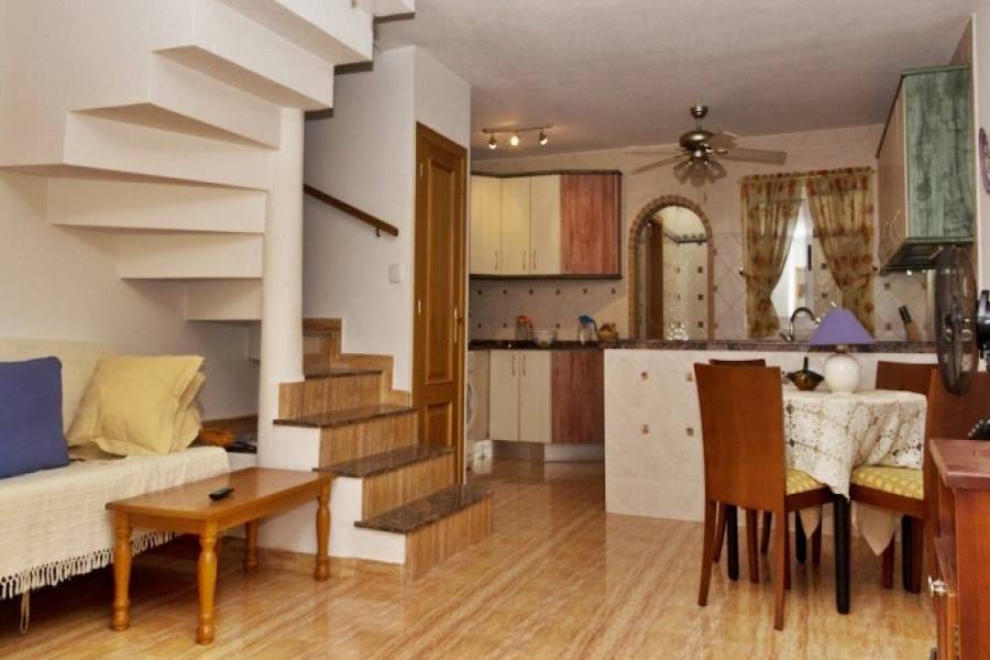 Torrevieja,Alicante,España,3 Bedrooms Bedrooms,2 BathroomsBathrooms,Adosada,34349