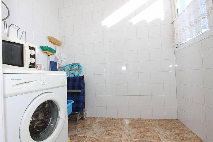 Orihuela,Alicante,España,2 Bedrooms Bedrooms,1 BañoBathrooms,Bauleras,3891