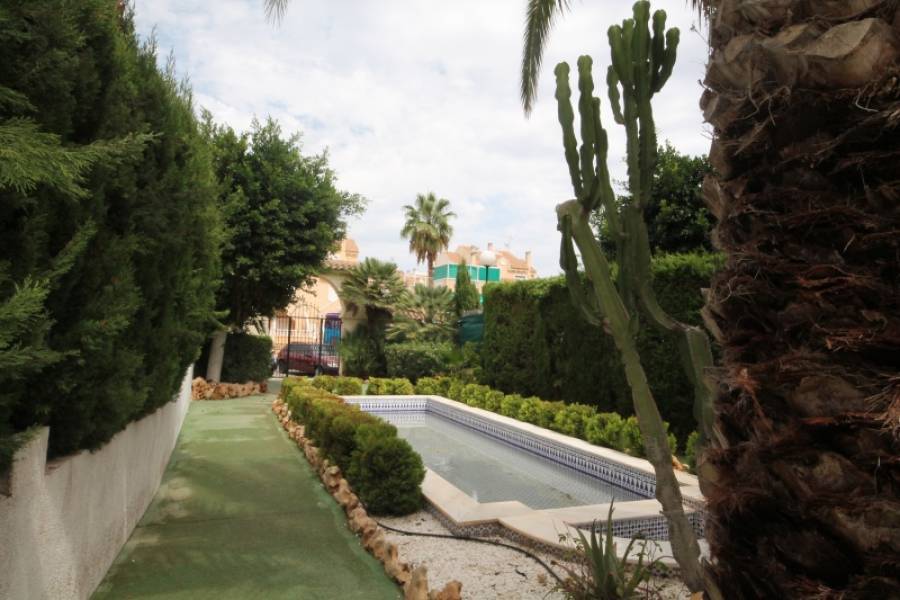 Torrevieja,Alicante,España,2 Bedrooms Bedrooms,1 BañoBathrooms,Bungalow,34360