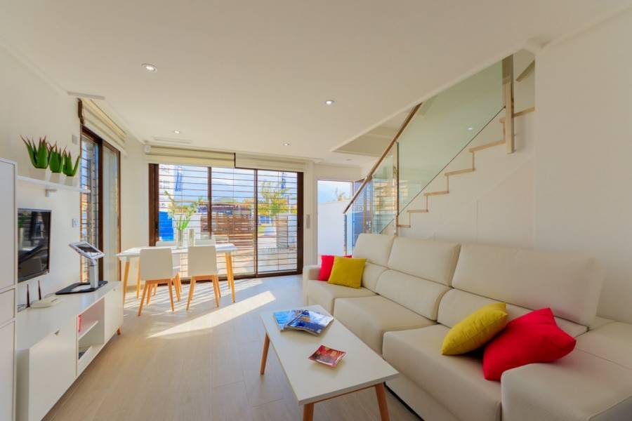 Torrevieja,Alicante,España,3 Bedrooms Bedrooms,2 BathroomsBathrooms,Adosada,34369